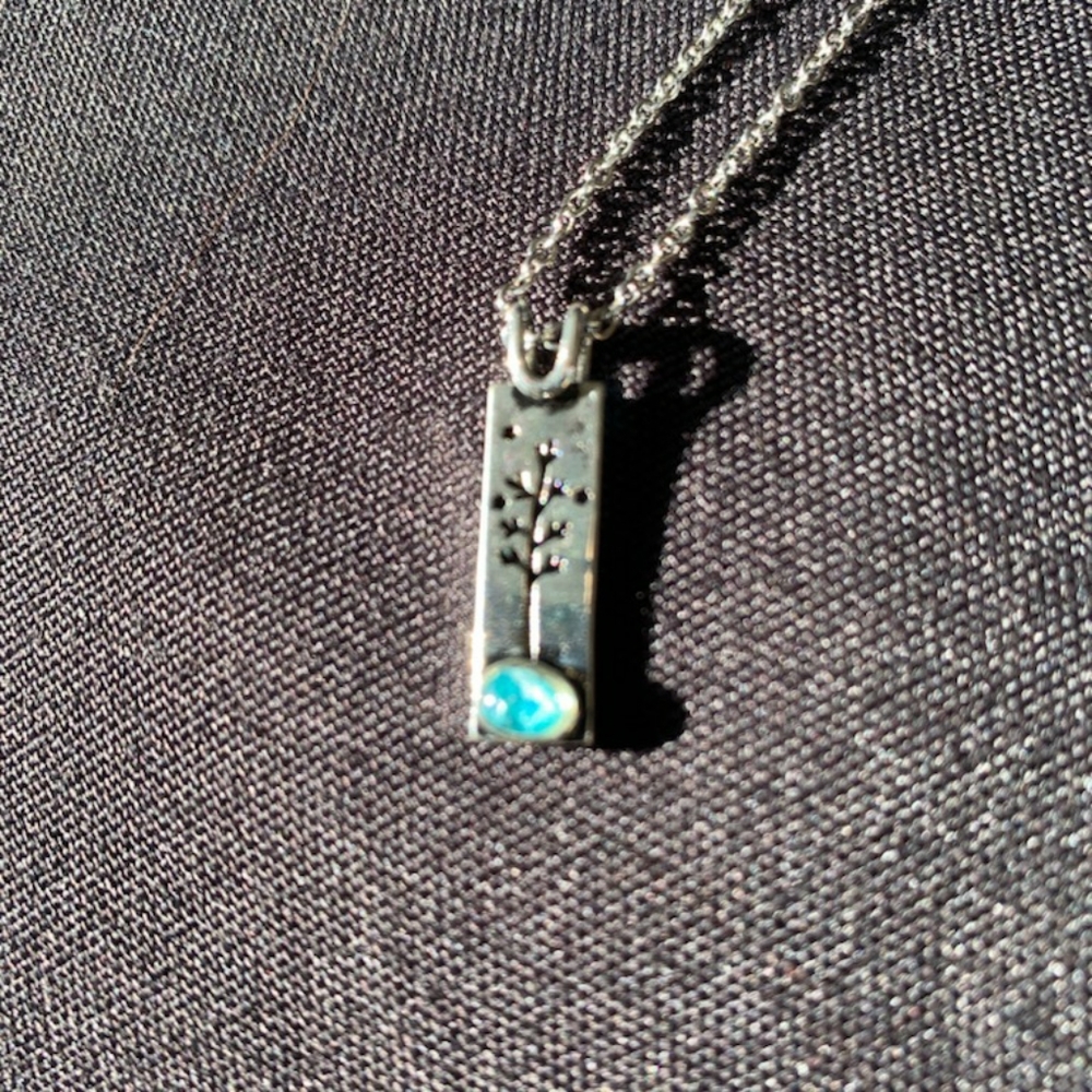 Sand Tree Necklace - Picture 5 of 5